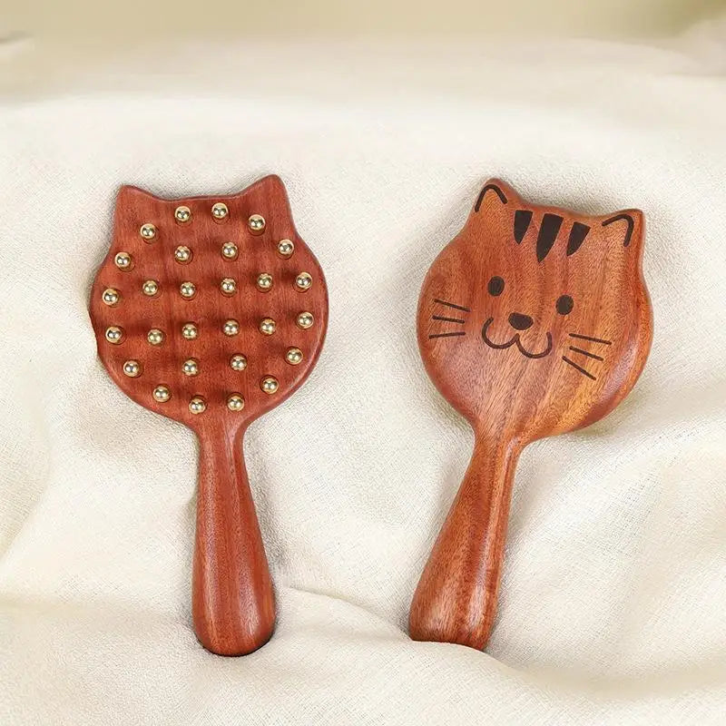 Durable Kitten Shape SPA Gua Sha Tool Brass Head Sandalwood Massage Comb Long Wooden Handle Sturdy Meridian Point Massager Brush